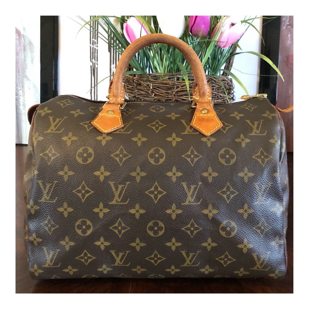 AUTHENTIC LOUIS VUITTON SPEEDY 30